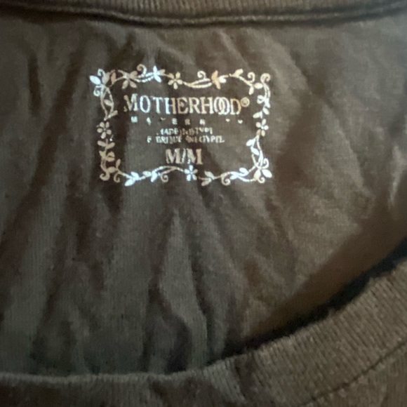 🌺 3/$15 Brown Maternity Short Sleeve Top - Picture 2 of 3